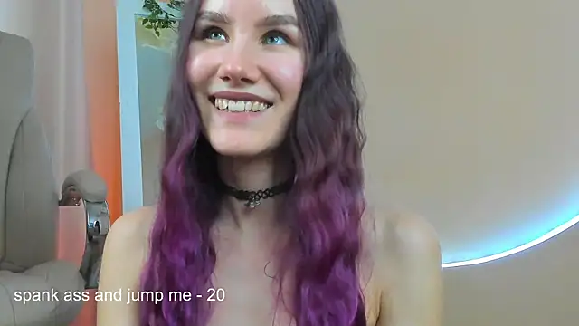 Snapshot of Clare__Florence chatting on March 11, 2025, 1:12 pm Clare Florence online show from March 11, 2025, 1:12 pm