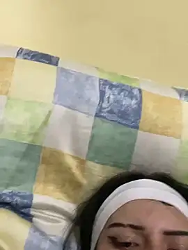 Snapshot of val_zx chatting on March 19, 2025, 4:36 am val zx online show from March 19, 2025, 4:36 am