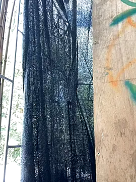 Snapshot of val_zx chatting on September 10, 2025, 6:30 pm val zx online show from September 10, 2025, 6:30 pm