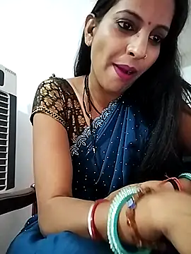 Hotty-Nidhi online show from March 21, 2025, 9:56 am