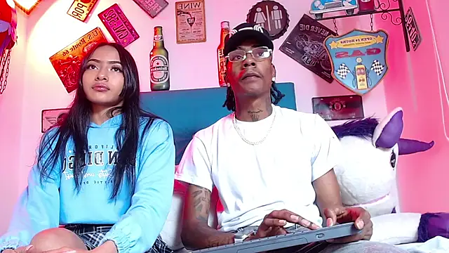 lili roussi online show from November 4, 2025, 12:21 am