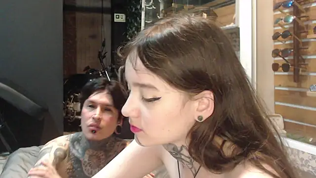 Snapshot of Alucard-Carmila chatting on October 24, 2025, 3:14 am Alucard-Carmila online show from October 24, 2025, 3:14 am