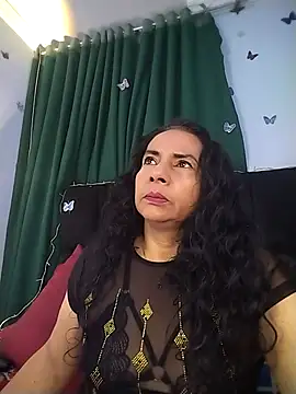 AlexaNovoa  online show from November 13, 2025, 12:53 am