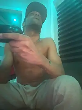 Snapshot of DevinLjClark chatting on November 11, 2025, 8:03 am DevinLjClark online show from November 11, 2025, 8:03 am