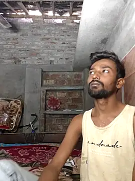 India HOT23 online show from November 27, 2025, 4:36 am