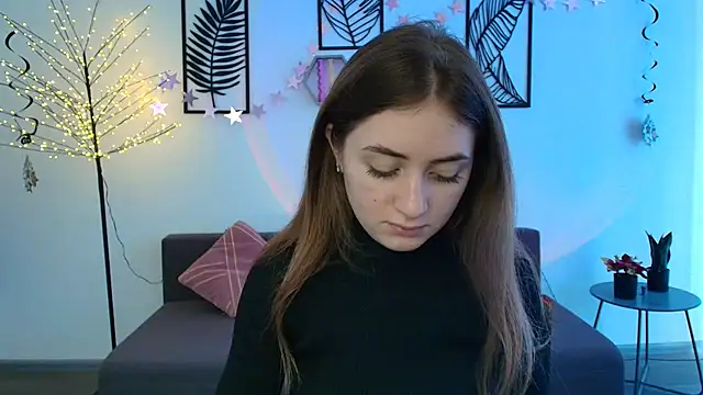 LilyHaart online show from March 20, 2025, 9:37 am