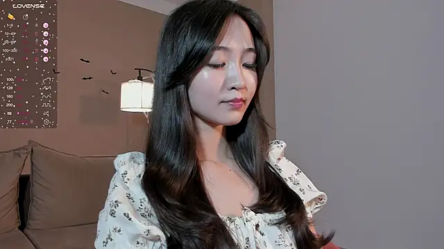 Snapshot of SeulBi chatting on November 6, 2025, 2:29 pm SeulBi online show from November 6, 2025, 2:29 pm