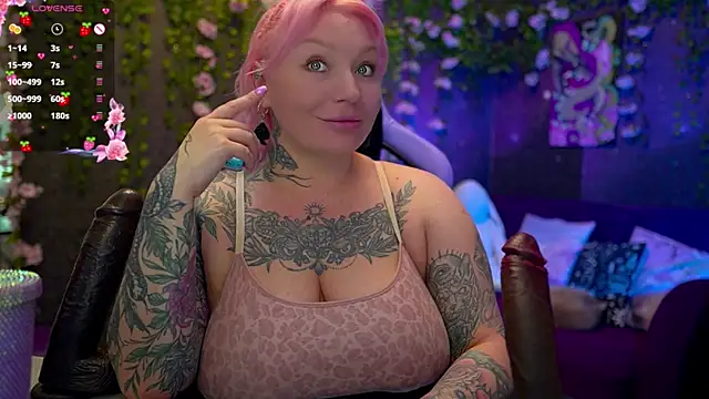 BlackedBarbie online show from October 19, 2025, 1:56 pm