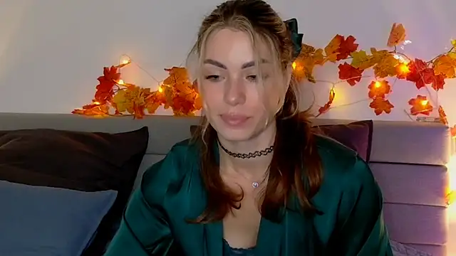 SweetDarling7 online show from November 6, 2025, 5:25 pm