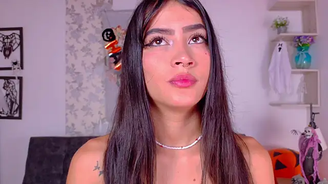 Snapshot of alice_rous21 chatting on November 1, 2025, 1:24 pm alice rous21 online show from November 1, 2025, 1:24 pm