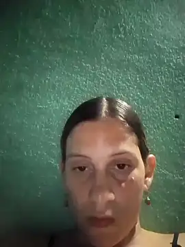 Snapshot of VictoriaLuxe chatting on November 2, 2025, 2:14 am VictoriaLuxe online show from November 2, 2025, 2:14 am