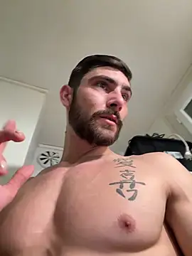 Hugo34bg online show from December 16, 2025, 3:00 am