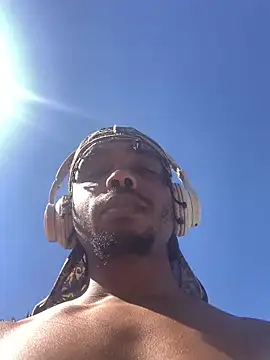 anthonyroth online show from November 3, 2025, 5:36 pm