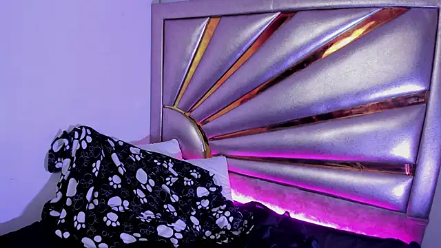 LucasCarterr  online show from March 13, 2025, 11:41 am