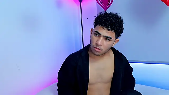 LucasCarterr  online show from March 19, 2025, 2:46 pm