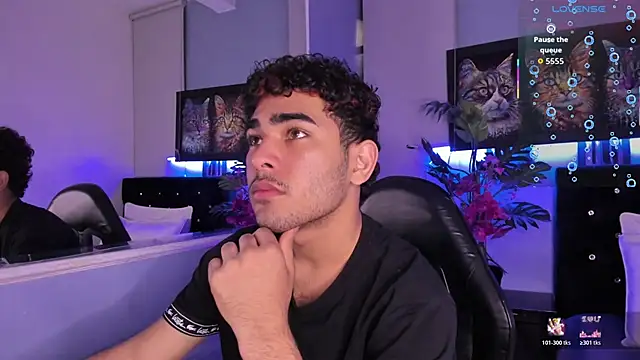 LucasCarterr  online show from November 26, 2025, 4:46 am