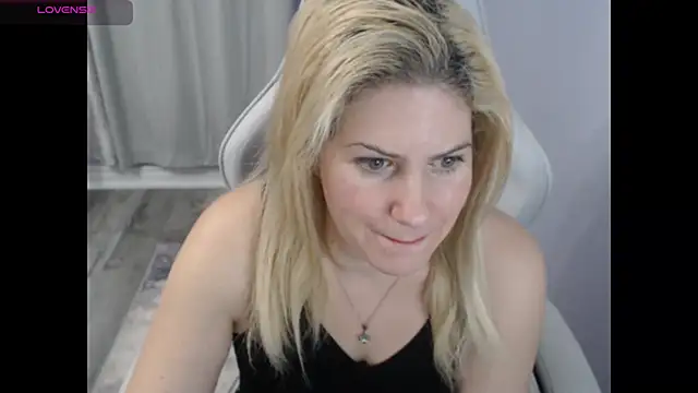 BellaStar84 online show from October 26, 2025, 8:31 am