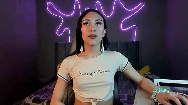 madison  rey online show from December 4, 2025, 12:47 pm