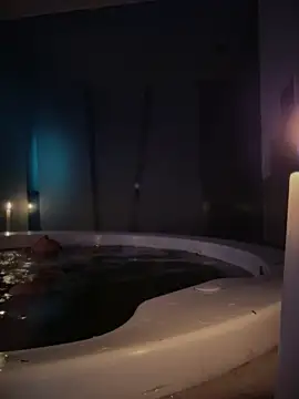 LoganPeny online show from December 17, 2025, 7:09 pm