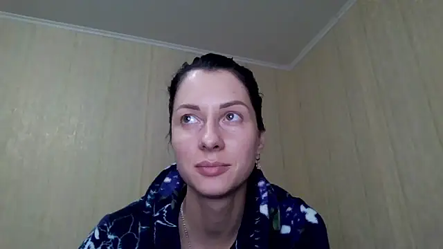 Snapshot of _Black-Panther_ chatting on September 23, 2025, 4:32 pm Black-Panther online show from September 23, 2025, 4:32 pm
