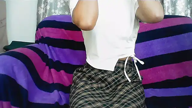 LAYLA 600 online show from November 13, 2025, 9:52 am