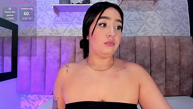 MelinaCruz online show from September 20, 2025, 4:02 am