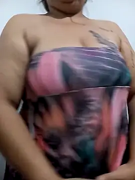 Snapshot of aliciaxm chatting on March 14, 2025, 3:15 am aliciaxm online show from March 14, 2025, 3:15 am