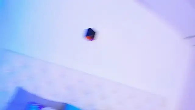 Snapshot of Zaira_Angel chatting on November 8, 2025, 11:14 pm Zaira Angel online show from November 8, 2025, 11:14 pm