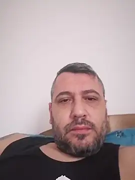 Snapshot of yourflowerpink chatting on December 4, 2025, 7:17 am yourflowerpink online show from December 4, 2025, 7:17 am