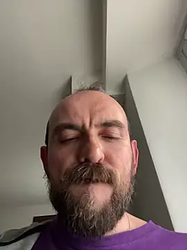 Rimmingtop online show from March 15, 2025, 2:34 pm