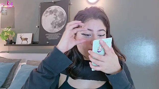 Snapshot of Kathe_sweetness chatting on September 18, 2025, 11:45 am Kathe sweetness online show from September 18, 2025, 11:45 am