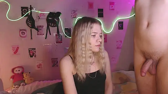 Your Horny Friends online show from October 30, 2025, 11:44 am