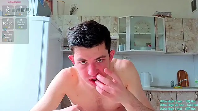 Snapshot of Danny__Magic chatting on September 21, 2025, 7:32 am Danny Magic online show from September 21, 2025, 7:32 am