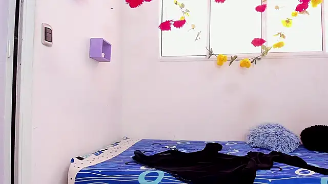 Snapshot of Mariana-ofc chatting on March 14, 2025, 6:39 pm Mariana-ofc online show from March 14, 2025, 6:39 pm