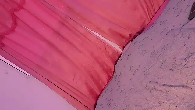 Snapshot of Mariana-ofc chatting on November 13, 2025, 11:09 am Mariana-ofc online show from November 13, 2025, 11:09 am