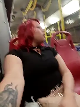 Snapshot of LEIDY_LORENA chatting on November 16, 2025, 3:12 am LEIDY LORENA online show from November 16, 2025, 3:12 am