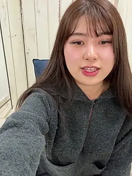 Snapshot of miharu01 chatting on March 17, 2025, 7:04 pm miharu01 online show from March 17, 2025, 7:04 pm