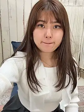 Snapshot of miharu01 chatting on March 19, 2025, 8:22 pm miharu01 online show from March 19, 2025, 8:22 pm