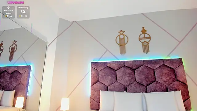 Snapshot of Chloe_Durand_ chatting on September 23, 2025, 8:01 pm Chloe Durand online show from September 23, 2025, 8:01 pm
