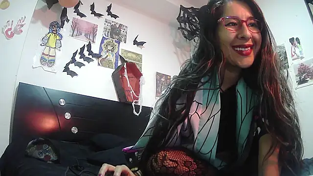 Snapshot of Malishka-fox chatting on November 2, 2025, 2:36 am Malishka-fox online show from November 2, 2025, 2:36 am