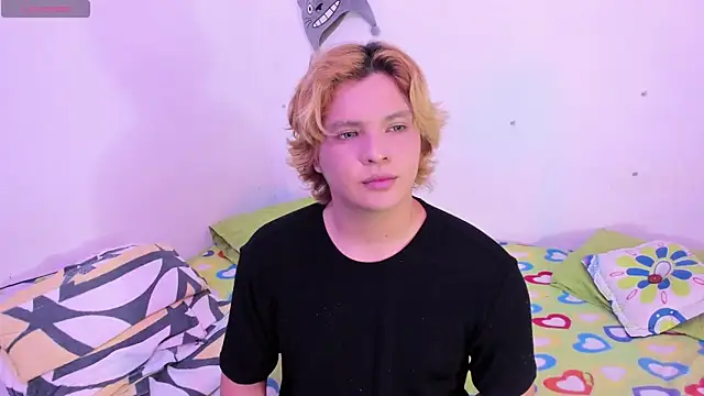 Snapshot of adam_angelssss chatting on September 13, 2025, 2:00 am adam angelssss online show from September 13, 2025, 2:00 am