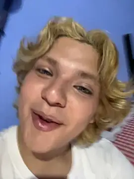 Snapshot of adam_angelssss chatting on October 9, 2025, 8:51 pm adam angelssss online show from October 9, 2025, 8:51 pm