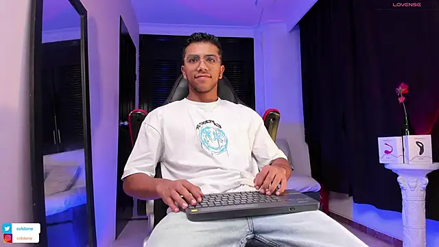 Colstorw  online show from September 24, 2025, 10:40 am