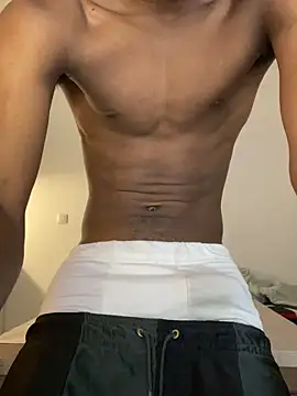 Renoirmonter online show from October 6, 2025, 5:43 pm