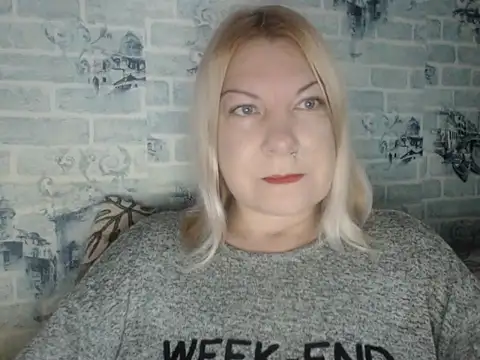 Lillia Ray online show from November 15, 2025, 8:44 am