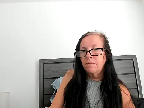 peachgoddess online show from September 13, 2025, 3:12 pm