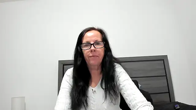 peachgoddess online show from November 12, 2025, 1:00 pm