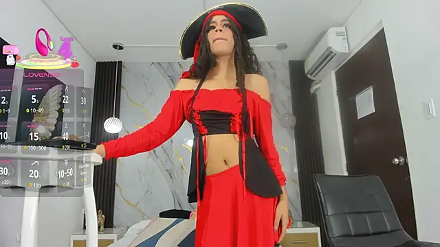 Snapshot of lunastorm_ chatting on October 31, 2025, 1:34 pm lunastorm online show from October 31, 2025, 1:34 pm