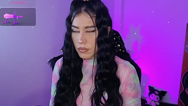 AnfisaLetyagho online show from November 7, 2025, 8:42 pm