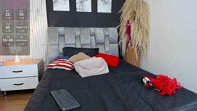 mia gatess online show from March 19, 2025, 12:45 pm